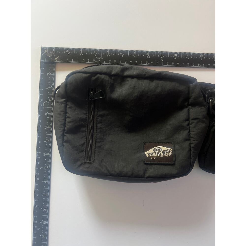 is a Vans "Off The Wall" Crossbody Shoulder Bag / Fanny Pack.